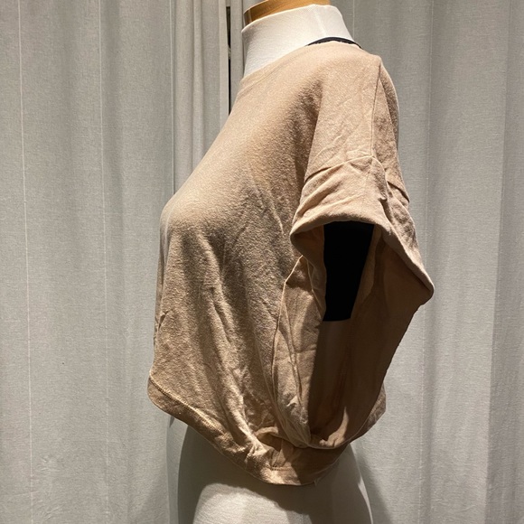 NWT Beige lightweight t shirt - Picture 2 of 3